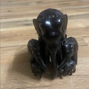 Elephant Family Wood Decoration